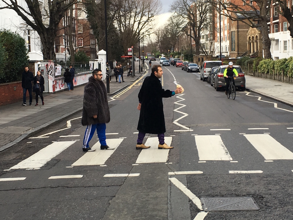 EmiGratis: su Italia 1 il giro del mondo “a scrocco” di Pio e Amedeo EmiGratis: su Italia 1 il giro del mondo “a scrocco” di Pio e Amedeo