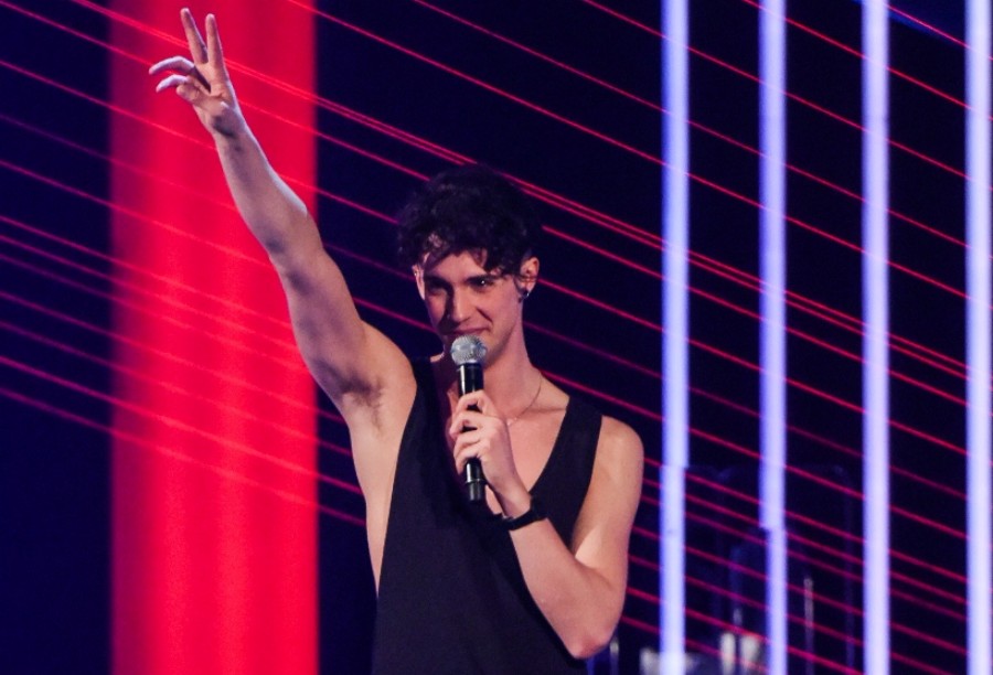 The Voice 4: nell’ultima Blind Audition, testa a testa tra Carrà e Killa The Voice 4: nell’ultima Blind Audition, testa a testa tra Carrà e Killa