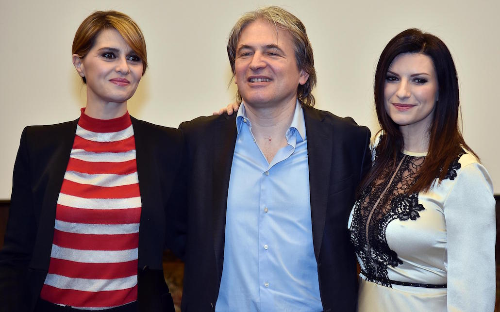 Laura & Paola: tutto sullo show di Rai 1 con la Pausini e la Cortellesi Laura & Paola: tutto sullo show di Rai 1 con la Pausini e la Cortellesi