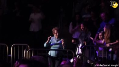 Bruce Springsteen balla con la mamma