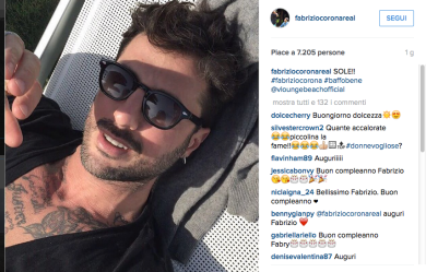 Fabrizio Corona: in 300 al suo compleanno
