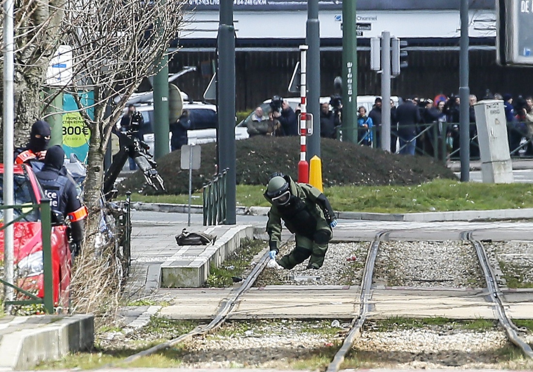 Bruxelles, i morti sono 32. I punti da chiarire delle indagini – Foto e Video Bruxelles, i morti sono 32. I punti da chiarire delle indagini – Foto e Video