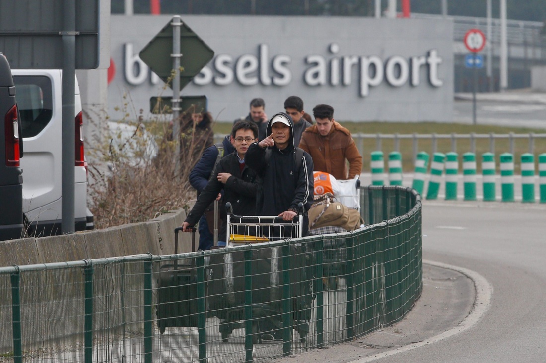 Bruxelles, i morti sono 32. I punti da chiarire delle indagini – Foto e Video Bruxelles, i morti sono 32. I punti da chiarire delle indagini – Foto e Video