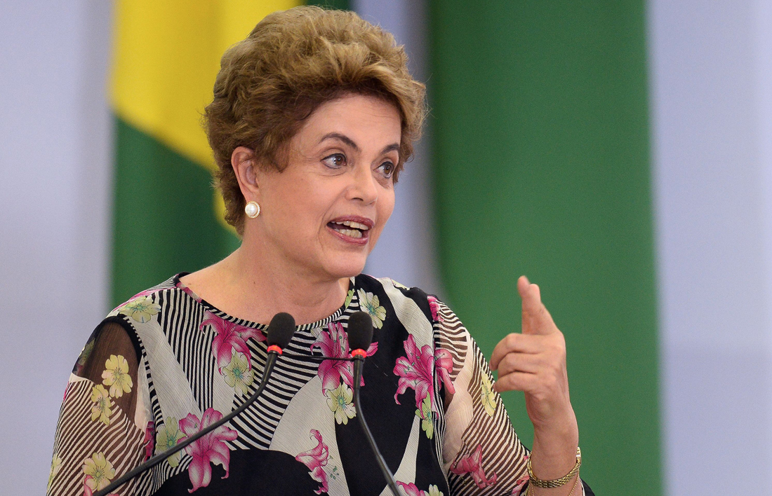 Brasile: Dilma Rousseff sempre più a rischio impeachment Brasile: Dilma Rousseff sempre più a rischio impeachment