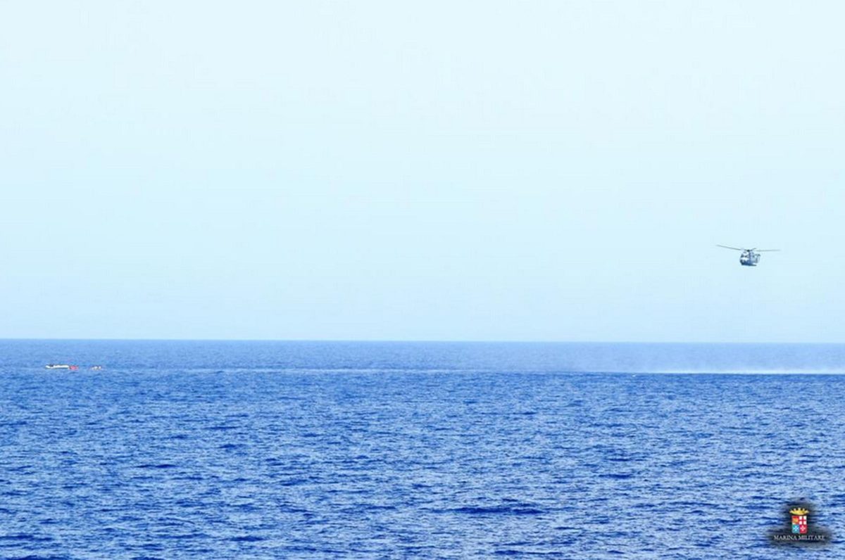 Galleria foto 'Migranti, aumentano i soccorsi nel Mediterraneo' - foto 5