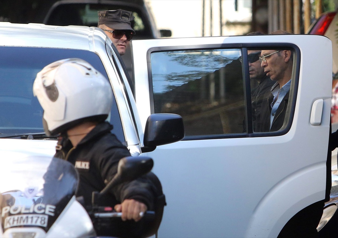 Dirottamento a Cipro, il racconto dell’ostaggio italiano – Foto e video Dirottamento a Cipro, il racconto dell’ostaggio italiano – Foto e video