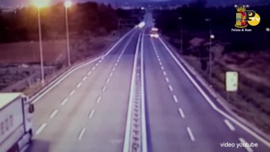 Tir contromano sulla A10. Autista ubriaco