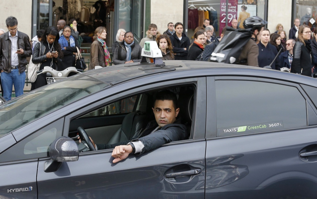Salah Abdeslam: ecco perché a Parigi non mi sono fatto esplodere – Foto e Video Salah Abdeslam: ecco perché a Parigi non mi sono fatto esplodere – Foto e Video