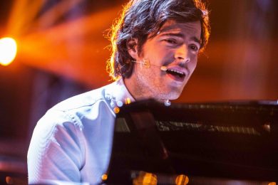 Ascolti 22/3: “Baciato dal sole” (e non solo) batte i talk show