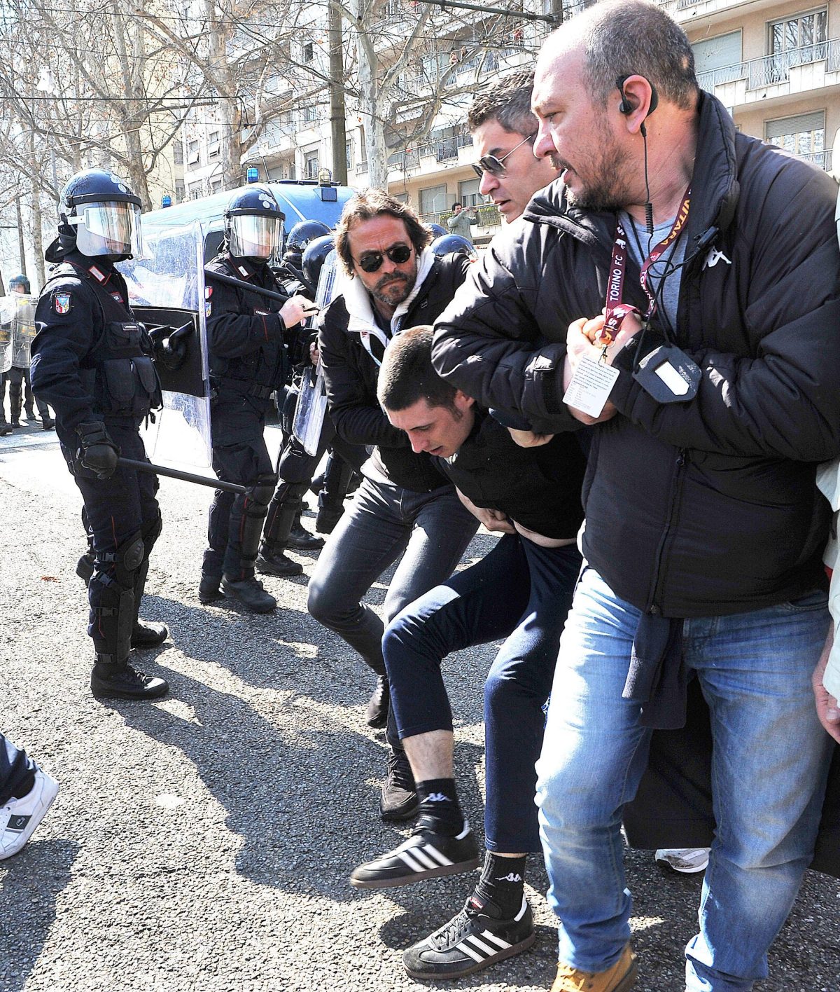 Galleria foto 'Gli errori di Rizzoli che non devono rovinare il duello Juve-Napoli' - foto 7