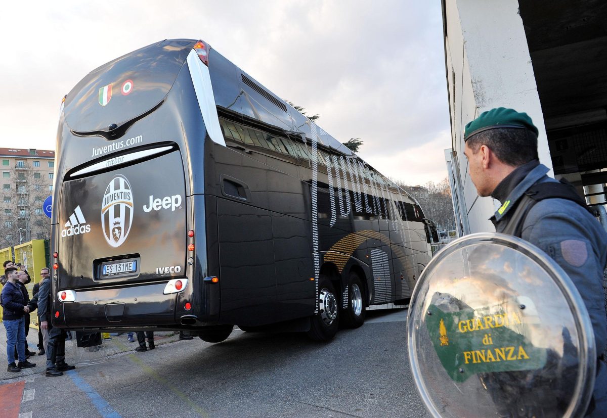 Galleria foto 'Gli errori di Rizzoli che non devono rovinare il duello Juve-Napoli' - foto 8