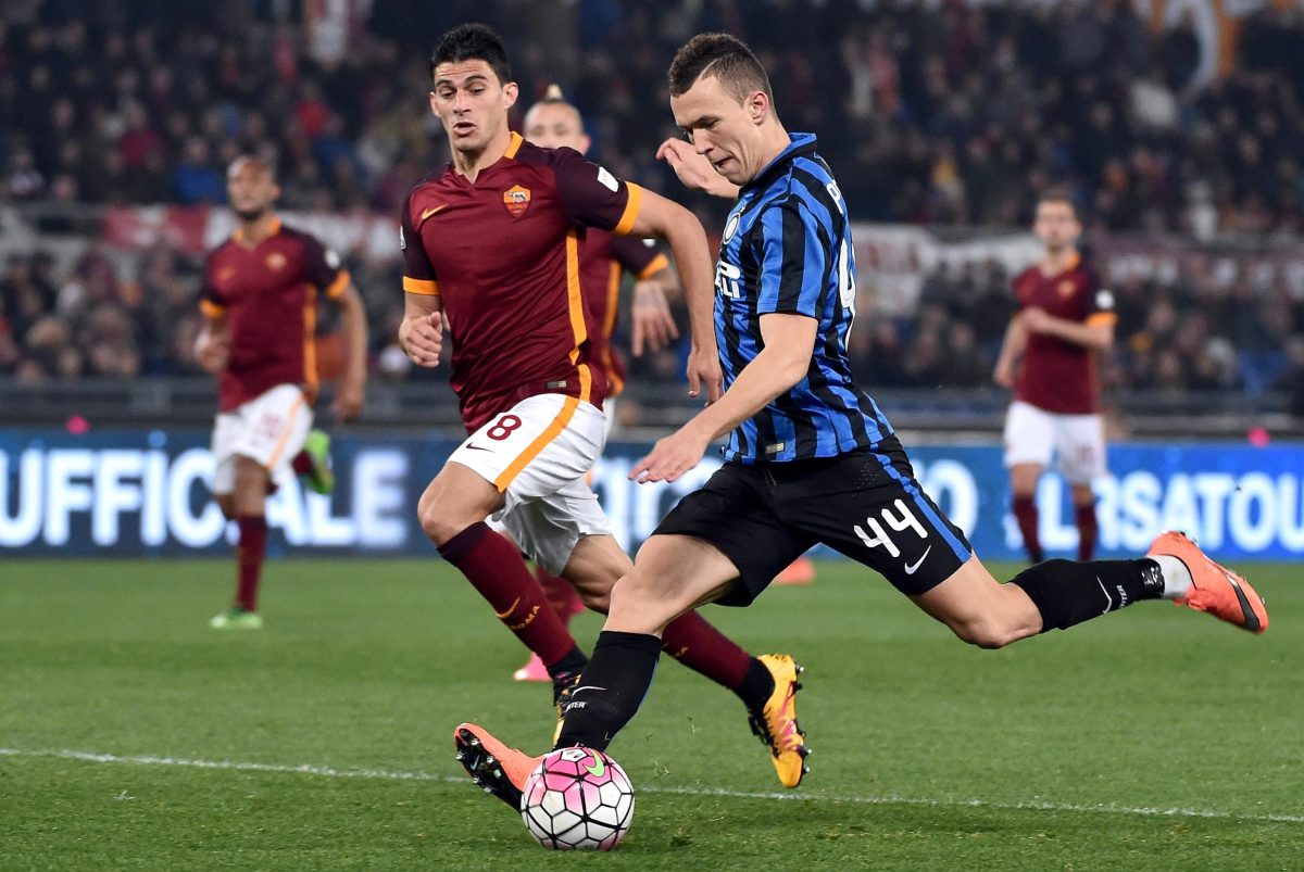 Galleria foto 'Roma-Inter 1-1: Nainggolan salva Spalletti. Ecco la moviola' - foto 10