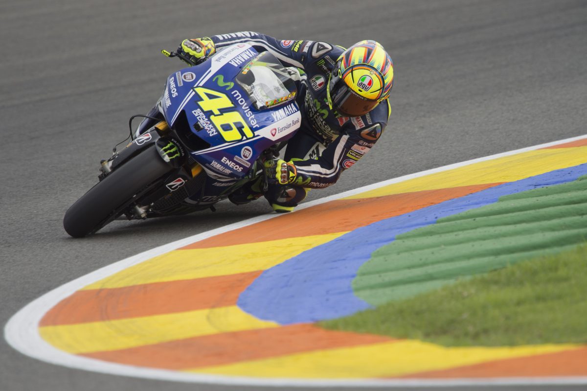 Galleria foto 'Rossi rinnova con Yamaha: un matrimonio lungo (almeno) 13 anni' - foto 2