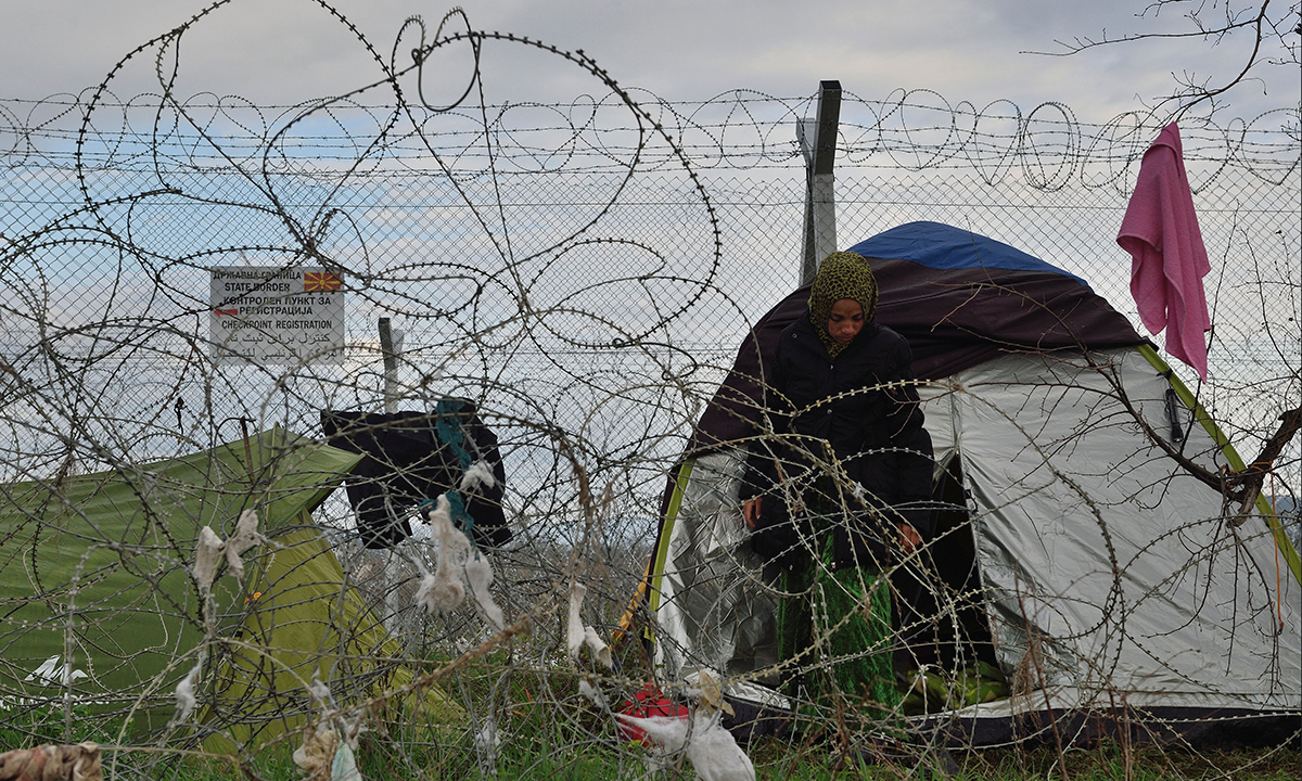 Emergenza migranti: la Grecia tra rischio default e boom di solidarietà