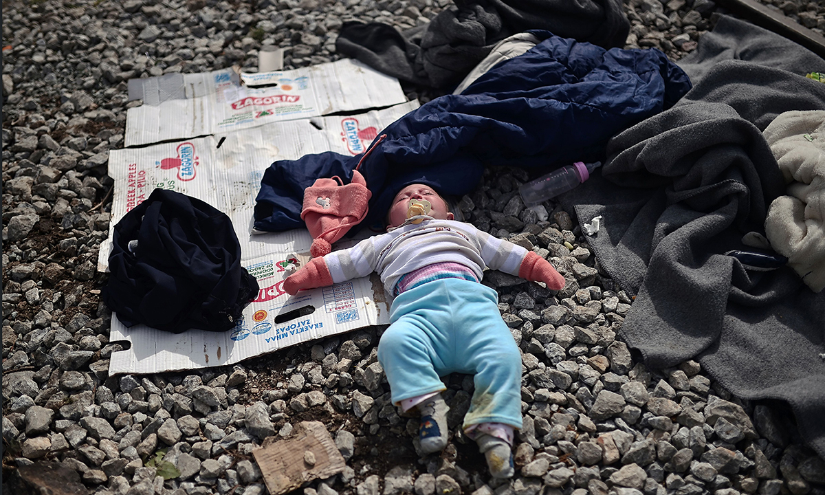 Emergenza migranti: la Grecia tra rischio default e boom di solidarietà