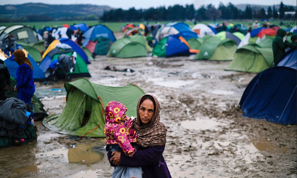 Emergenza migranti: la Grecia tra rischio default e boom di solidarietà