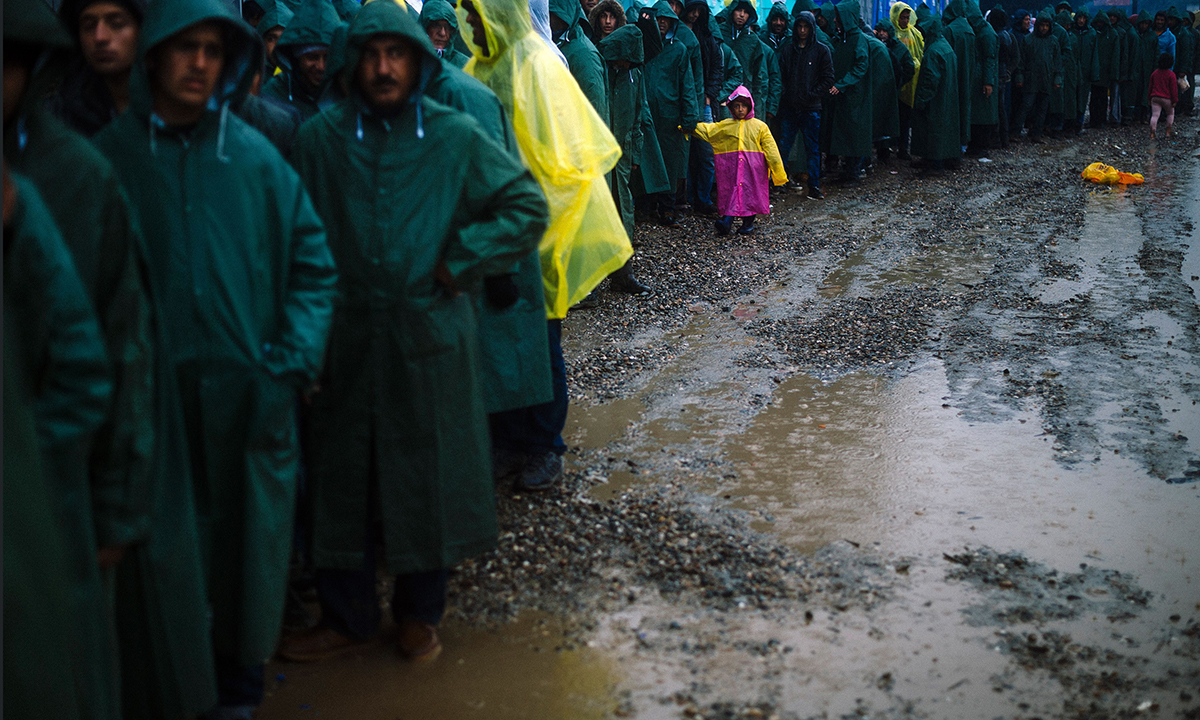 Emergenza migranti: la Grecia tra rischio default e boom di solidarietà