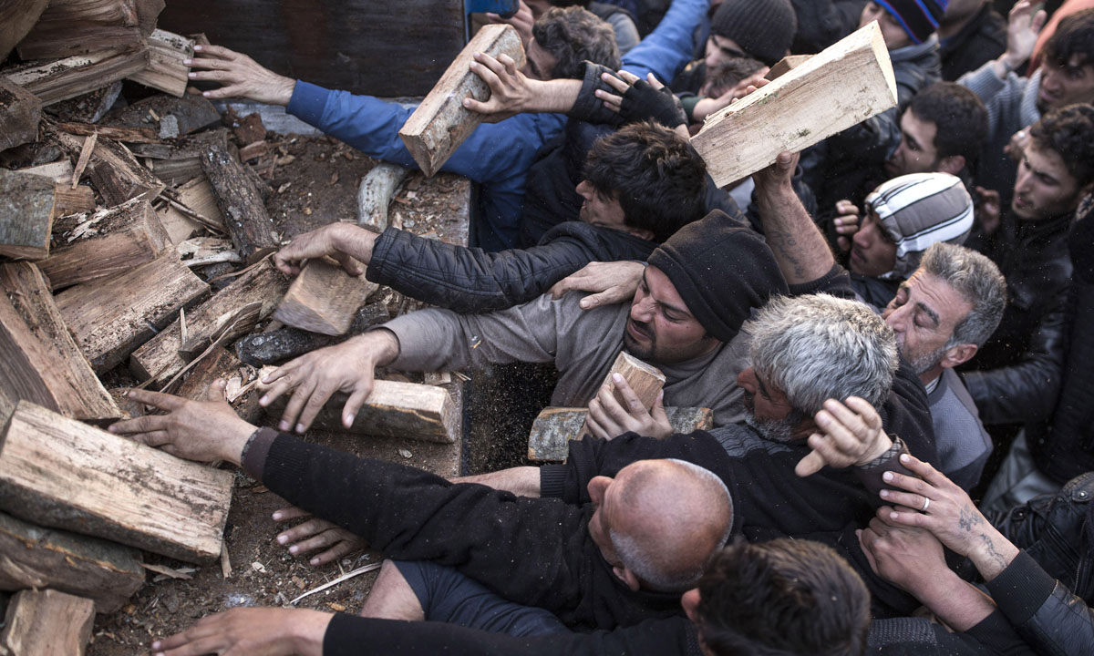 Emergenza migranti: la Grecia tra rischio default e boom di solidarietà