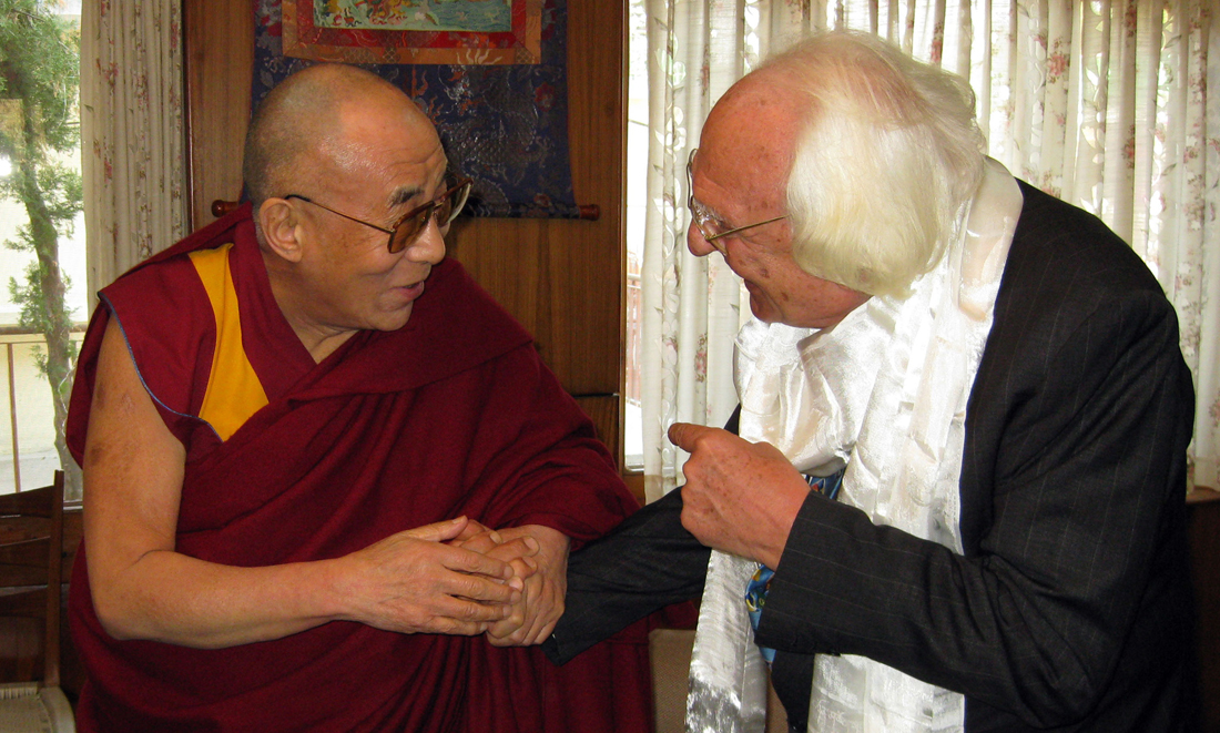 Lettera del Dalai Lama a Marco Pannella: “Prego per te”