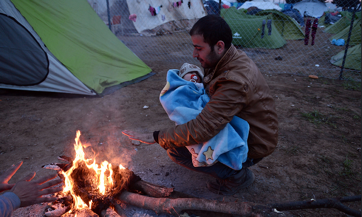 Migranti, Italia e Albania si preparano all’accoglienza dopo la chiusura della rotta balcanica
