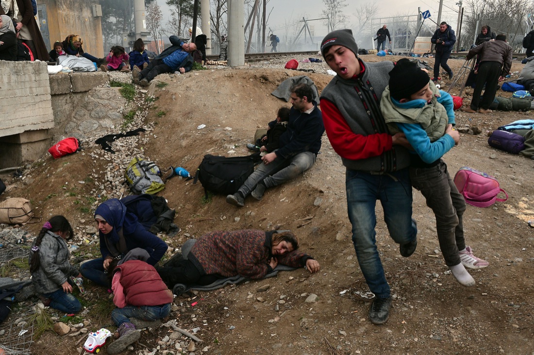 Migranti, Italia e Albania si preparano all’accoglienza dopo la chiusura della rotta balcanica