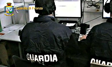Guardia di Finanza: il paese degli evasori, delle truffe e degli appalti illegali