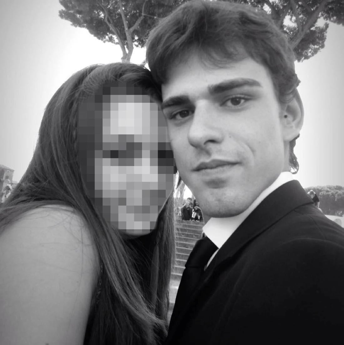 Omicidio di Roma: i dettagli agghiaccianti di un massacro premeditato Omicidio di Roma: i dettagli agghiaccianti di un massacro premeditato