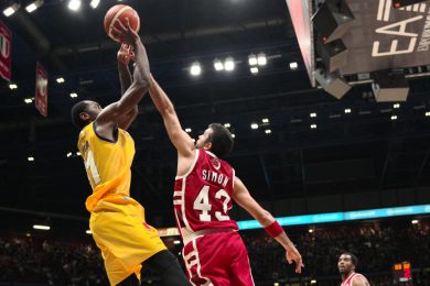 Basket, 22a Serie A: Kaukenas highlander di Reggio, Simon salva Milano