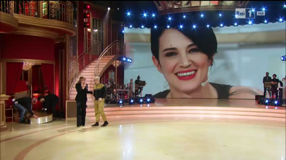 Galleria foto 'Ballando con le stelle 11: Morgan superstar, lite Platinette-Lucarelli' - foto 8