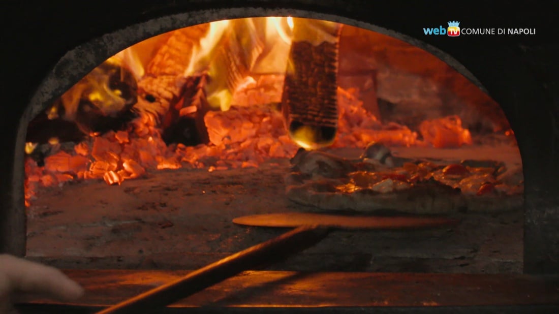 Giù le mani dalla pizza italiana Giù le mani dalla pizza italiana