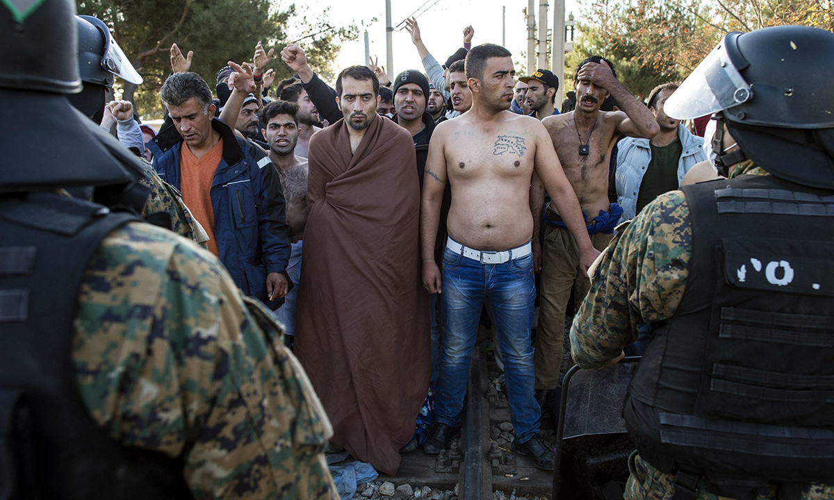 Migranti: il piano di aiuti Ue per i paesi che soccorrono Migranti: il piano di aiuti Ue per i paesi che soccorrono