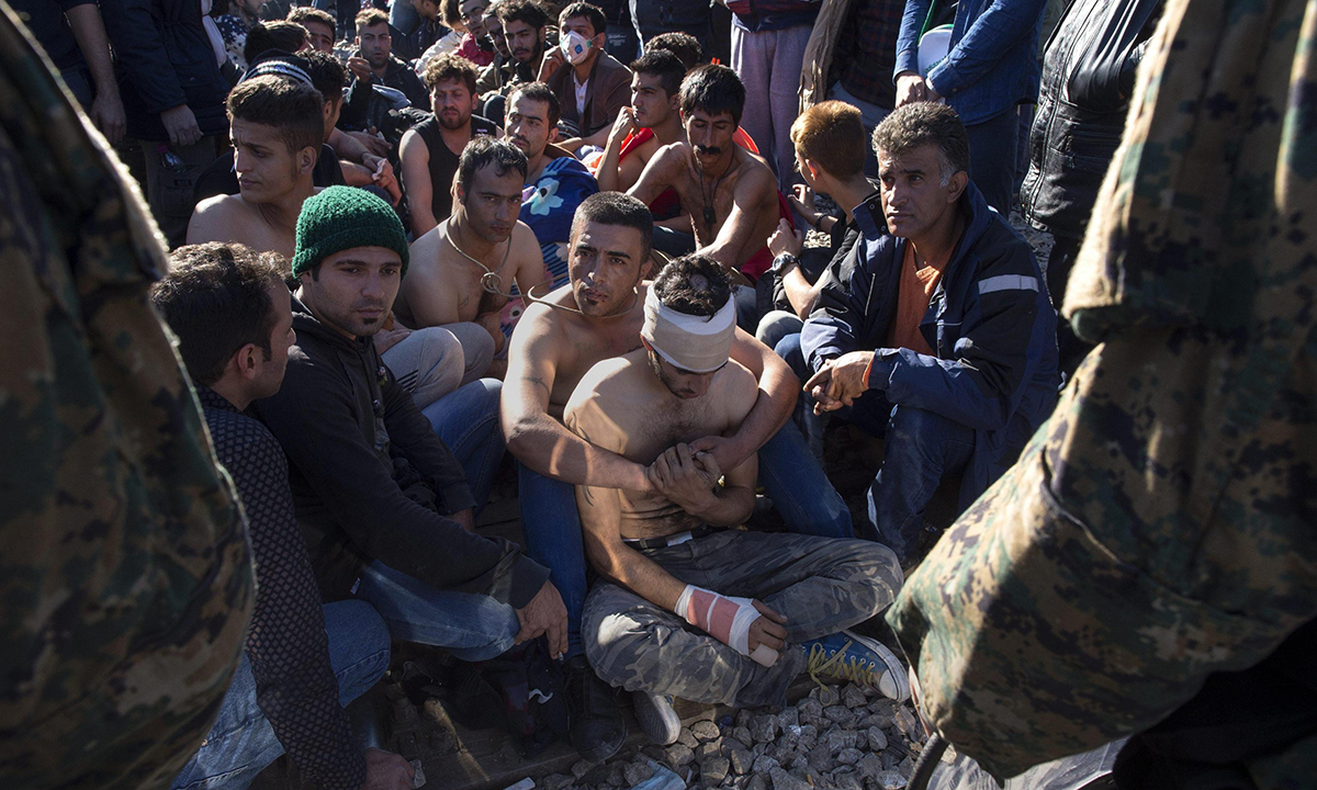 Migranti: il piano di aiuti Ue per i paesi che soccorrono Migranti: il piano di aiuti Ue per i paesi che soccorrono