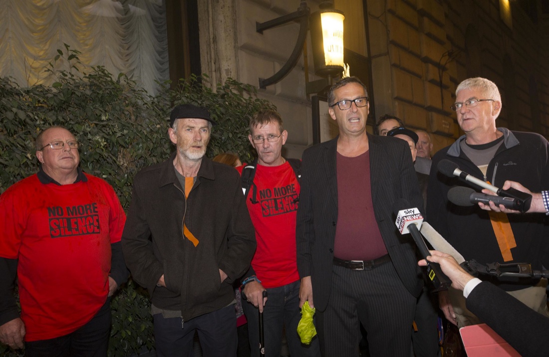 Pedofilia, parla il cardinale Pell: “Ingannato da un mondo di pedofili”