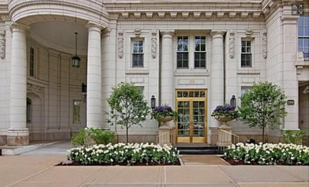 In vacanza a casa dei vip (e di Leonardo DiCaprio) In vacanza a casa dei vip (e di Leonardo DiCaprio)