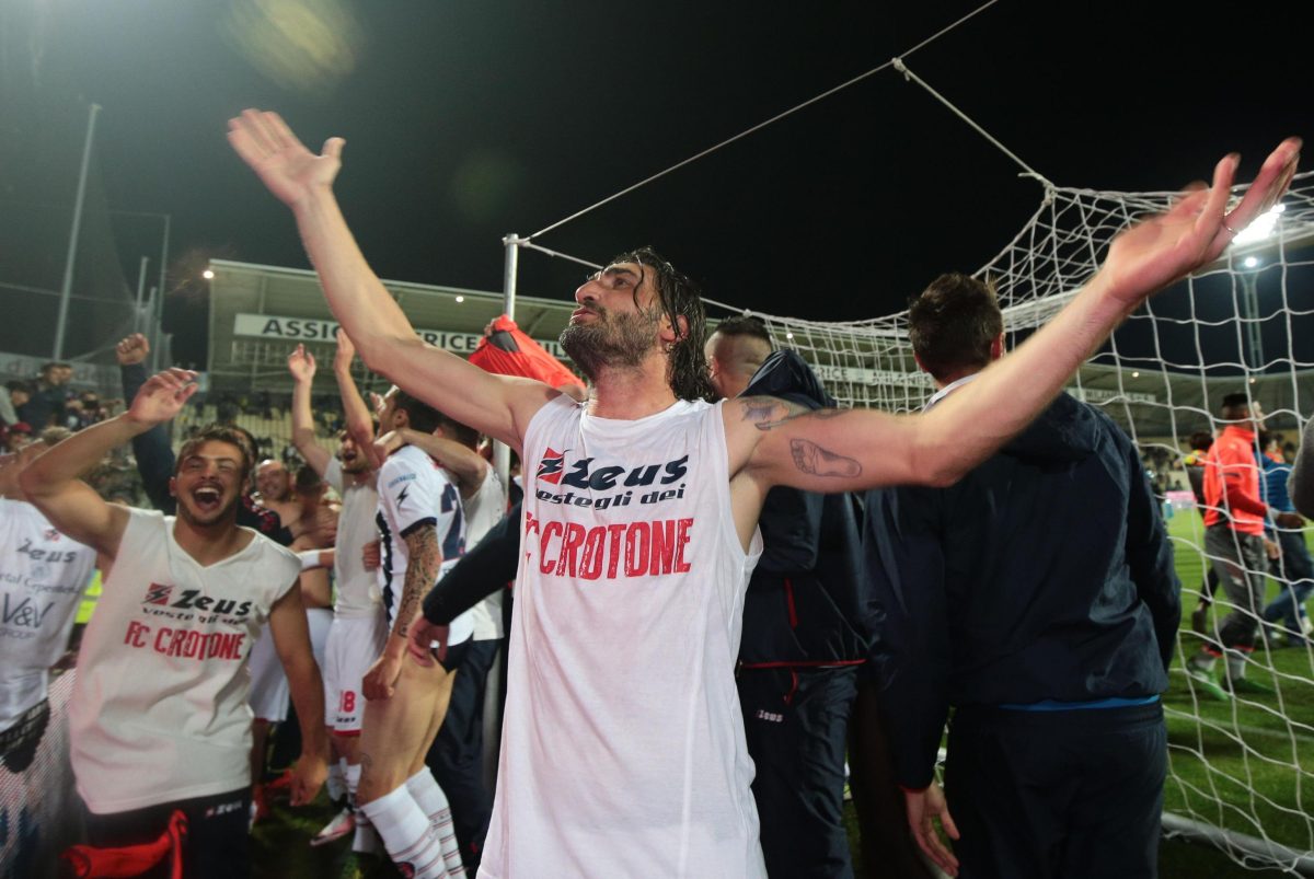 Galleria foto 'Crotone, la favola della promozione (storica) in serie A' - foto 6
