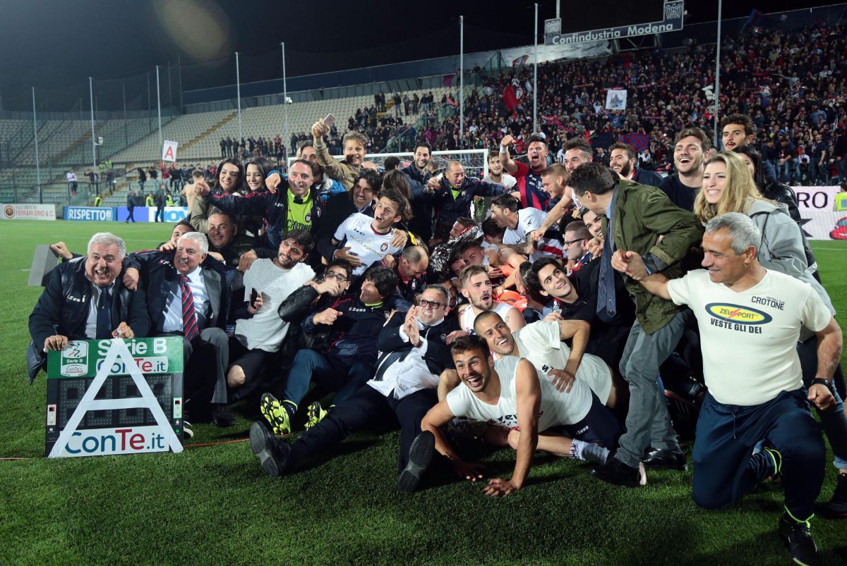 Galleria foto 'Crotone, la favola della promozione (storica) in serie A' - foto 4