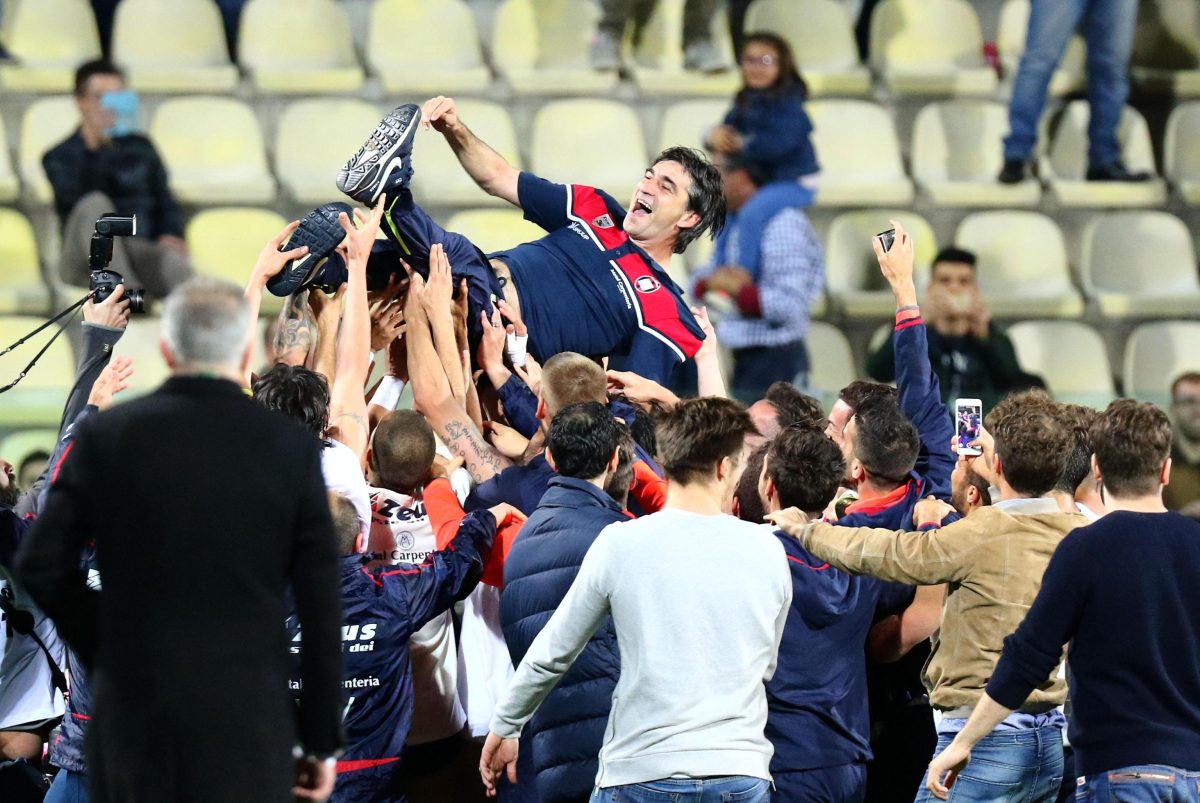 Galleria foto 'Crotone, la favola della promozione (storica) in serie A' - foto 3