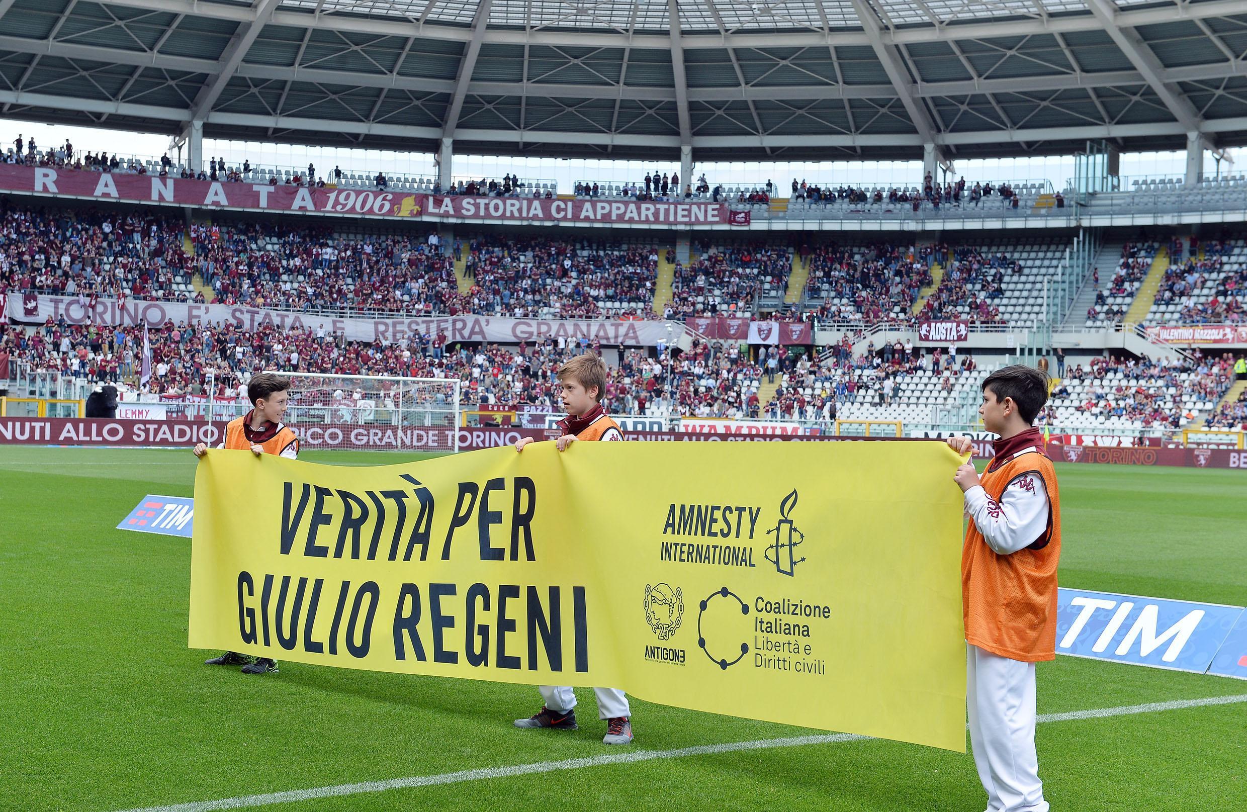 Lo striscione per Regeni clandestino: l’occasione persa dalla serie A