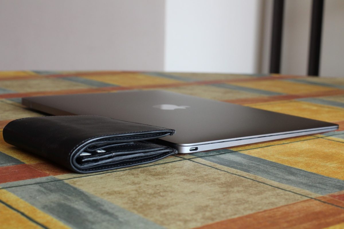 Galleria foto 'Apple: ecco come cambia il MacBook da 12 pollici' - foto 6