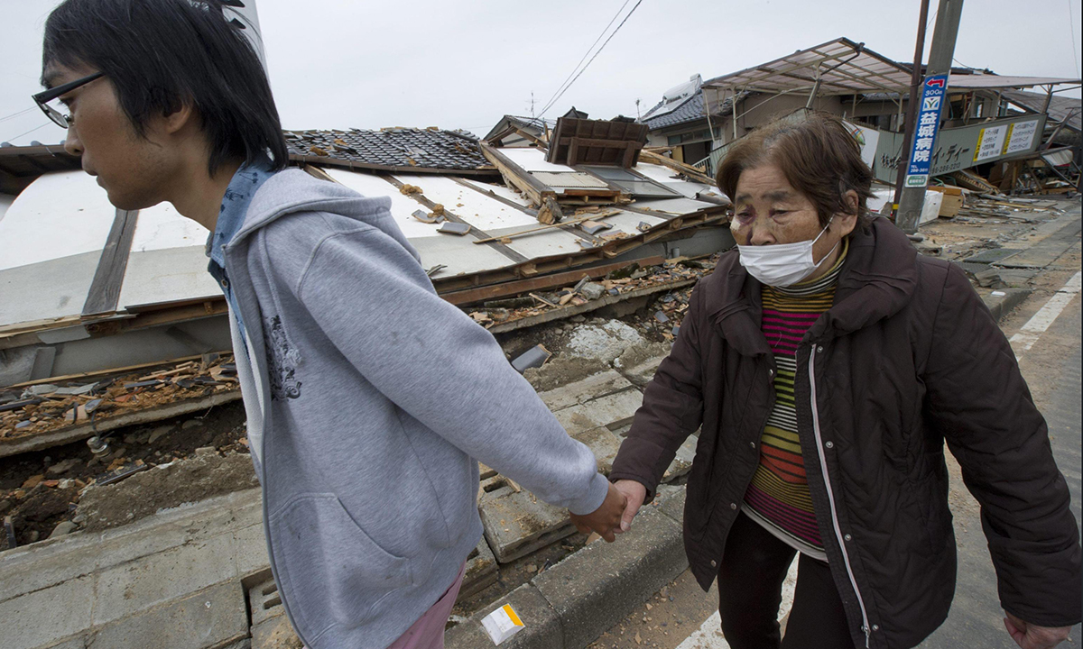 Terremoto in Giappone: 42 morti, 9 dispersi e le scosse continuano – Foto