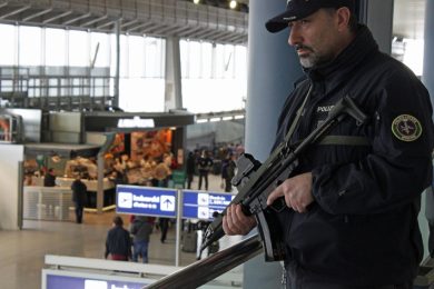 Sicurezza, come funzionerà il registro europeo dei passeggeri aerei (Pnr)