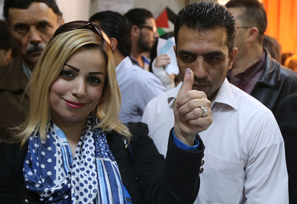 Siria: elezioni surreali in un Paese in guerra