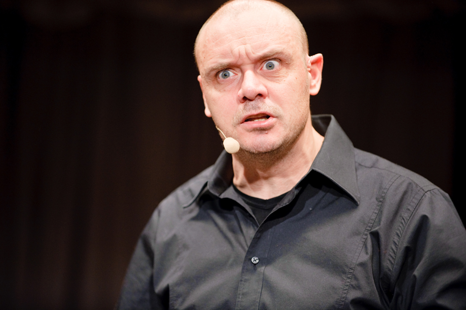 Si può credere ai media? Ridiamoci su Si può credere ai media? Ridiamoci su