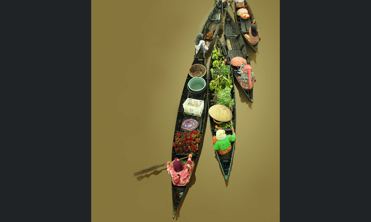 Indonesia, il mercato galleggiante di Lok Baintan