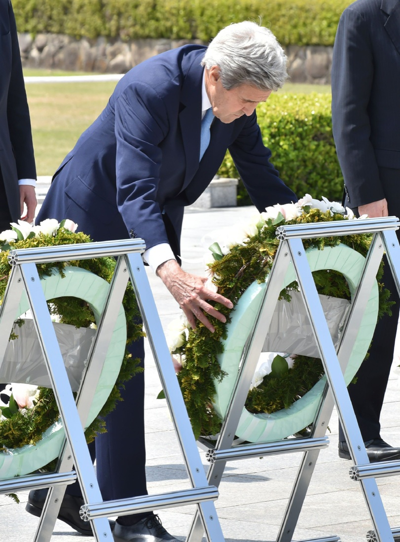 Hiroshima: Kerry in visita, ma non chiede scusa
