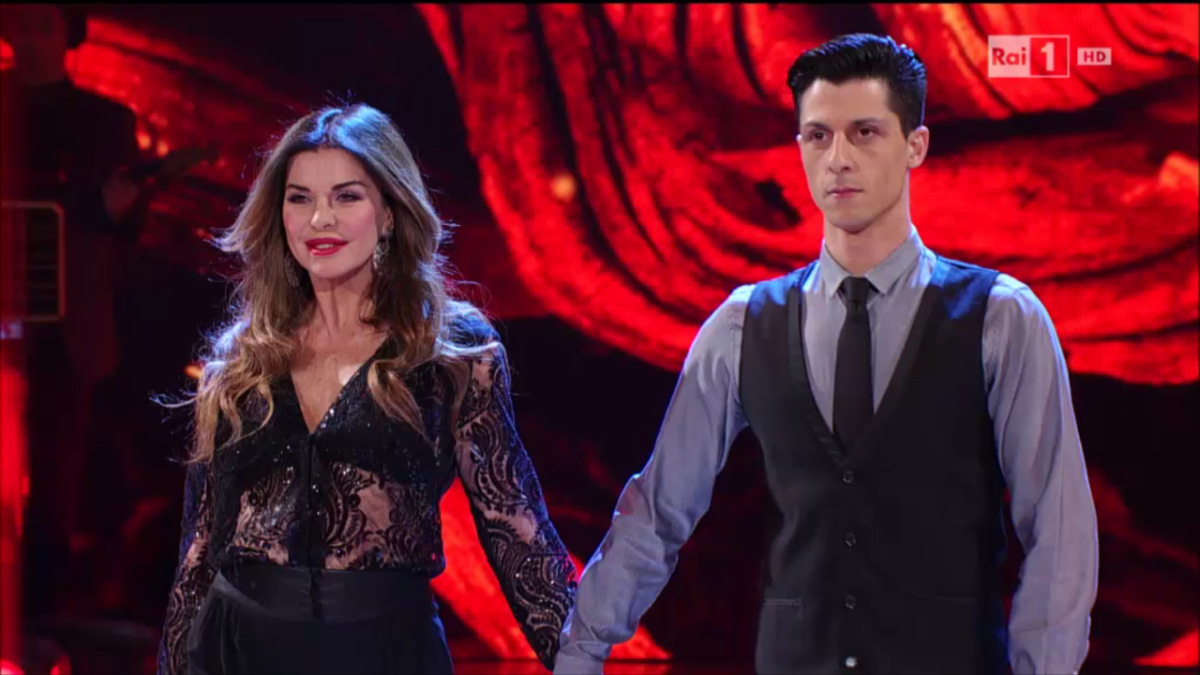 Galleria foto 'Ballando con le stelle 11: ancora una lite tra la Lucarelli e Asia Argento' - foto 8