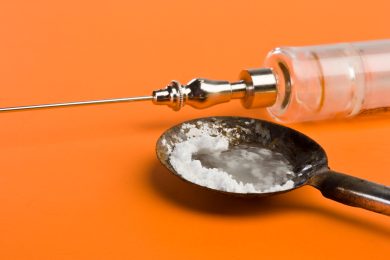 Droga, il ritorno dell’eroina tra gli adolescenti