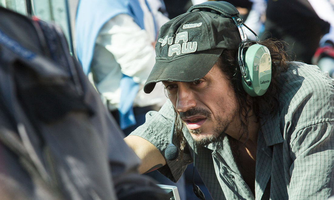 Veloce come il vento, Stefano Accorsi pilota decadente: 5 cose da sapere Veloce come il vento, Stefano Accorsi pilota decadente: 5 cose da sapere