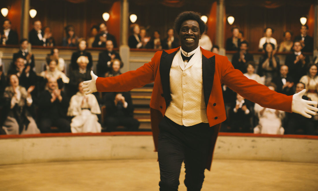Mister Chocolat al cinema: Omar Sy è il primo clown nero francese – Video
