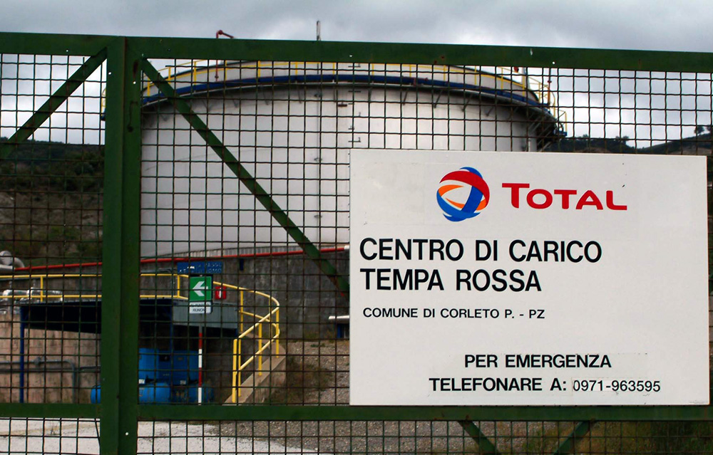 Scadalo petroli: quei legami sospetti tra il sottosegretario e il sindaco Vicino